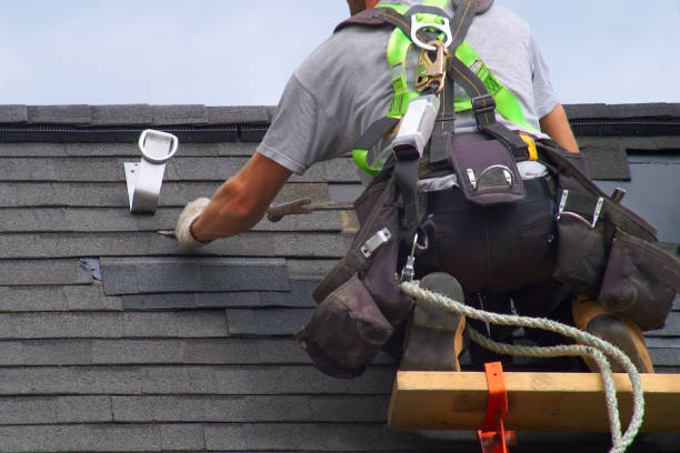 Best Roof Repair Services  in Hillsboro, WI